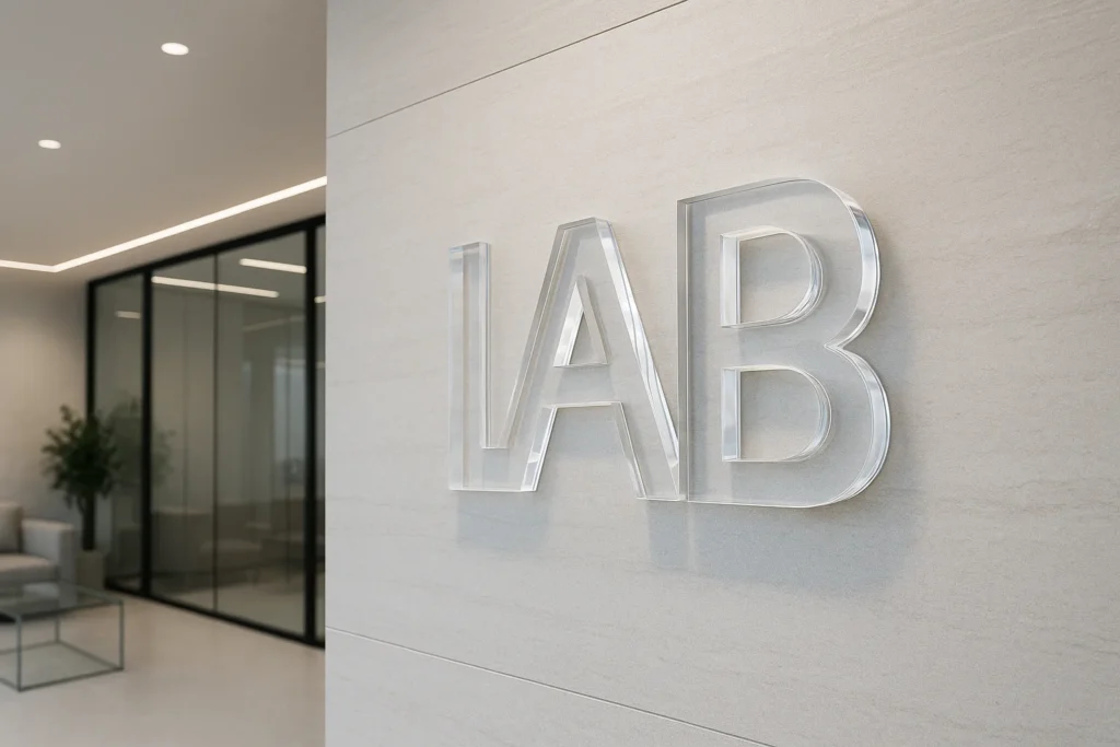 ACRYLIC Gallery Plus LOGO Landscape 1